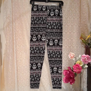 🎃☠️ Be the spookiest J.Villiage Leggings One Siz ☠️